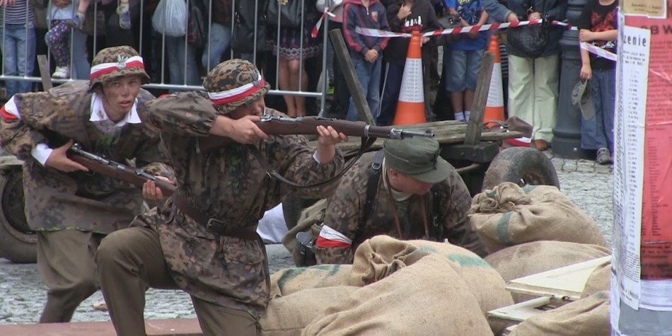 powstanie-rekonstrukcja-160727-1200600